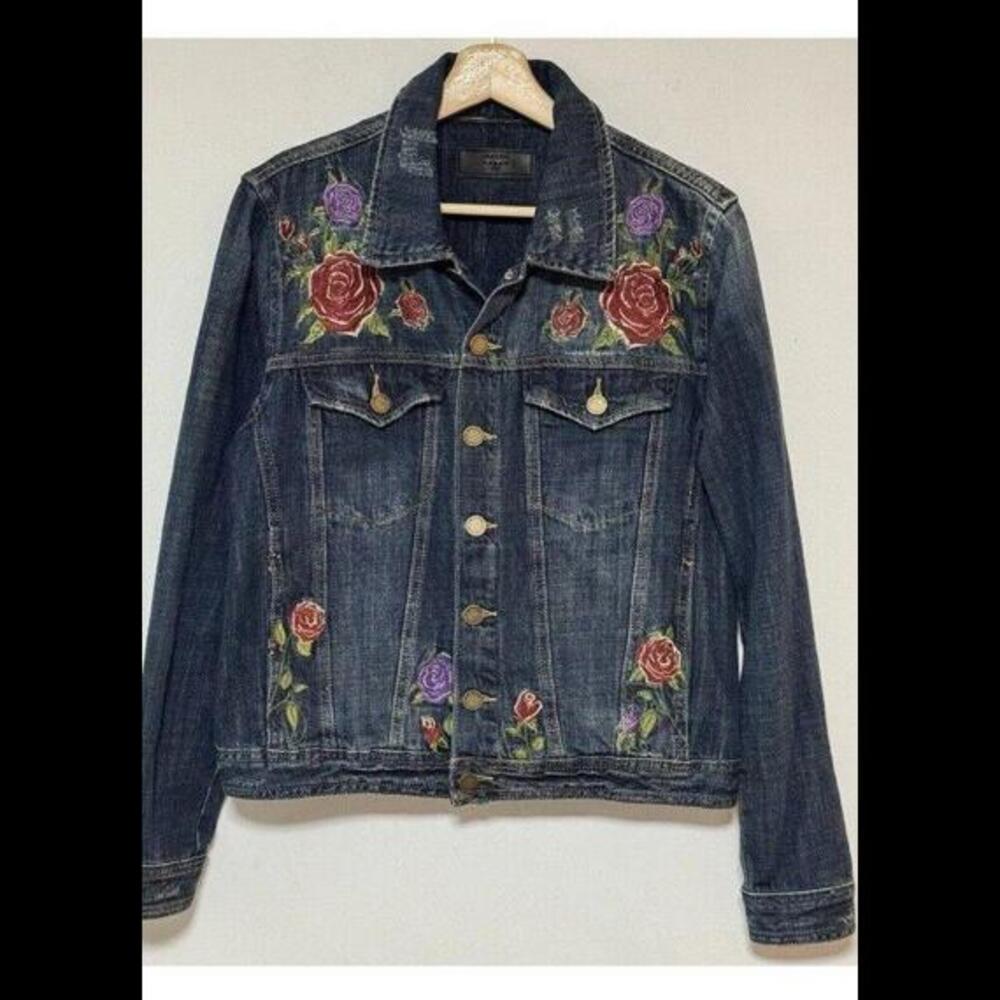 🦄🧥🦋Blank NY Women’s Size XS Jean Jacket Denim Embroidered Flowers 💯 Cotton